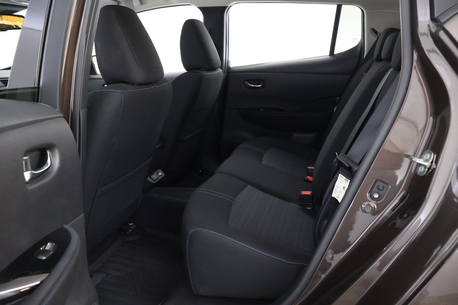 Nissan Leaf vaihtoauto