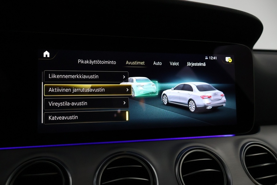 Mercedes-Benz E vaihtoauto