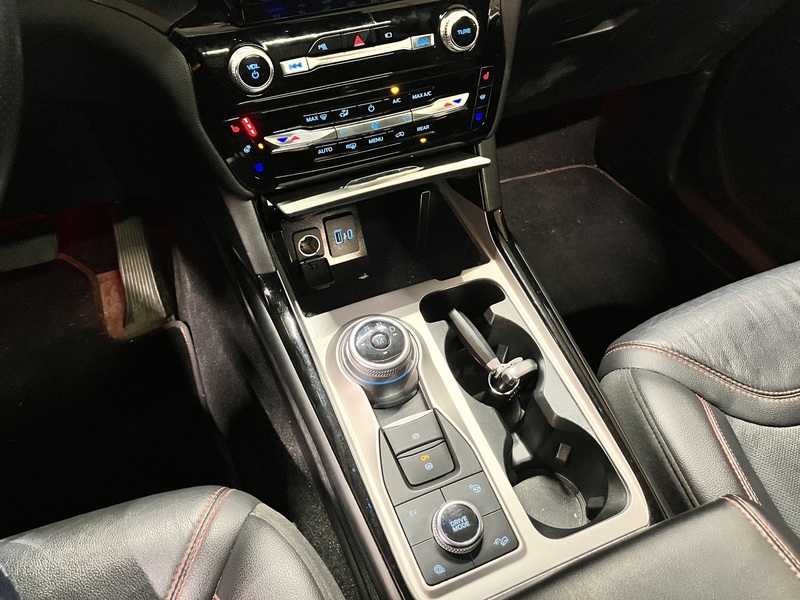 Ford USA Explorer vaihtoauto