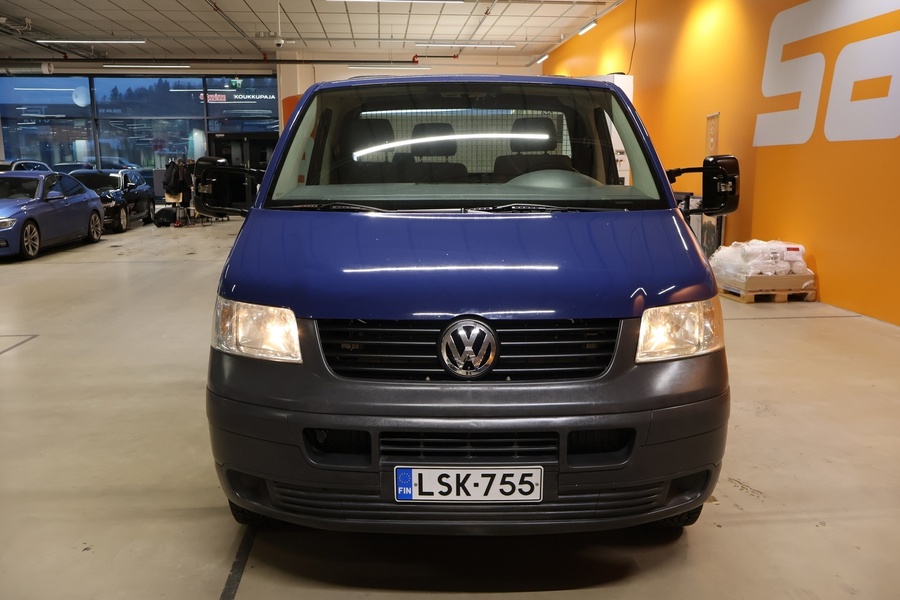 Volkswagen Transporter vaihtoauto