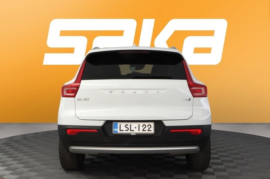 Volvo XC40 vaihtoauto