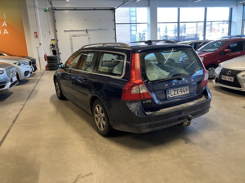 Volvo V70 vaihtoauto