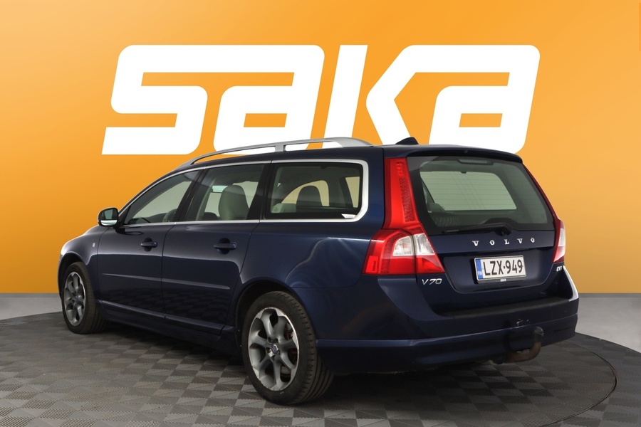 Volvo V70 vaihtoauto