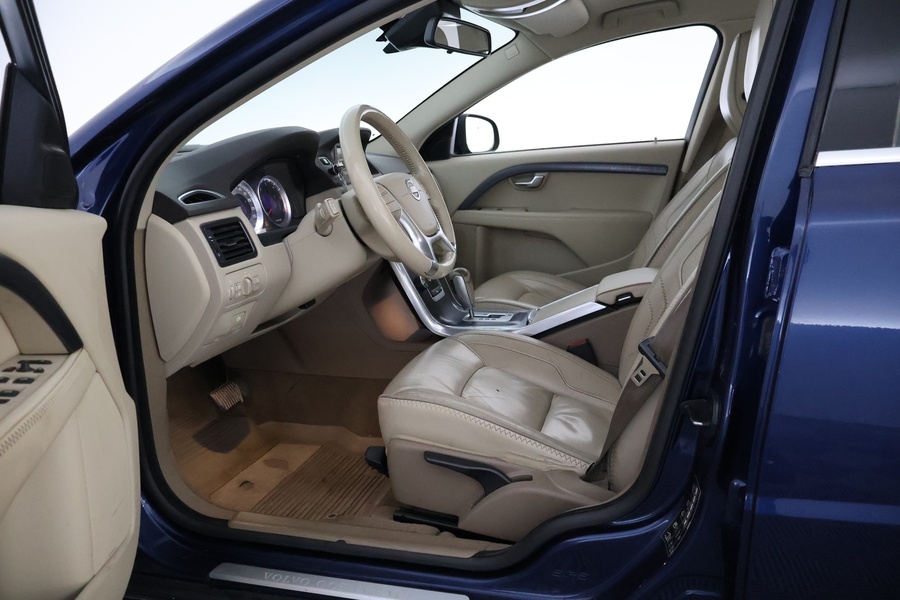 Volvo V70 vaihtoauto