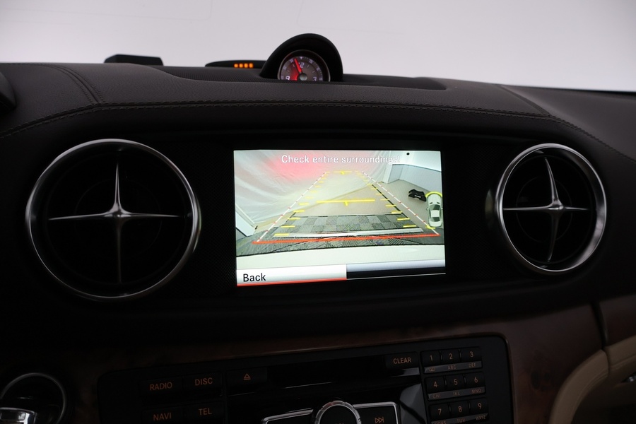 Mercedes-Benz SL vaihtoauto