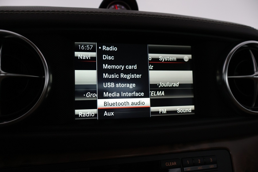 Mercedes-Benz SL vaihtoauto