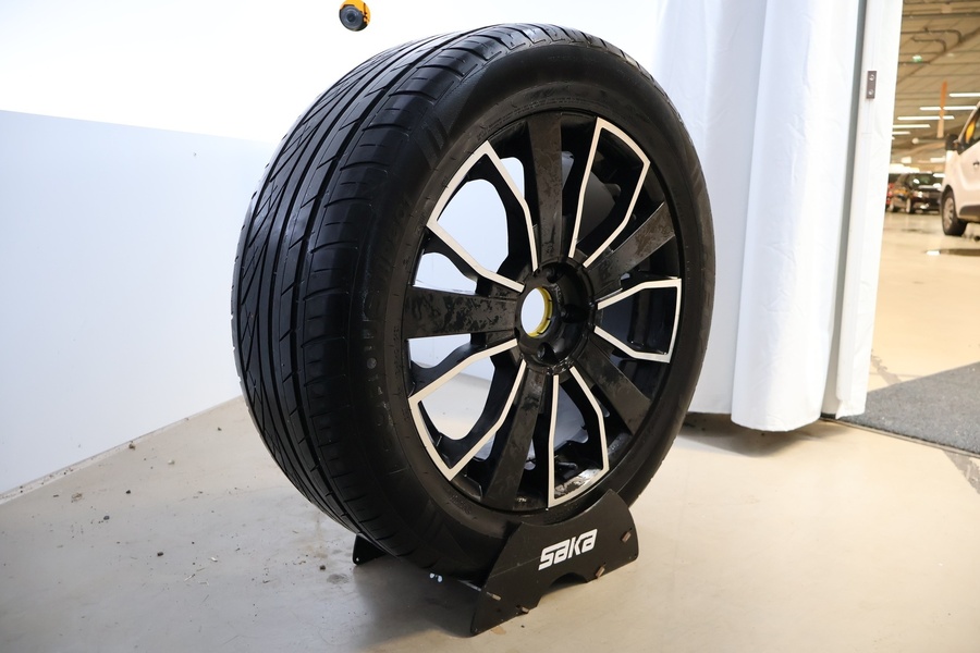 Volkswagen Amarok vaihtoauto