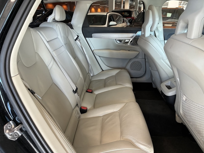 Volvo V90 Cross Country vaihtoauto