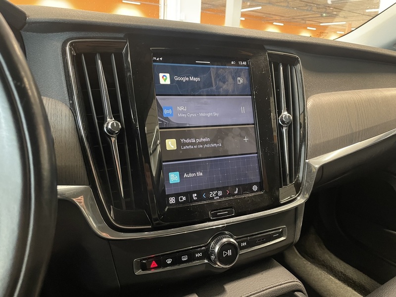 Volvo V90 Cross Country vaihtoauto