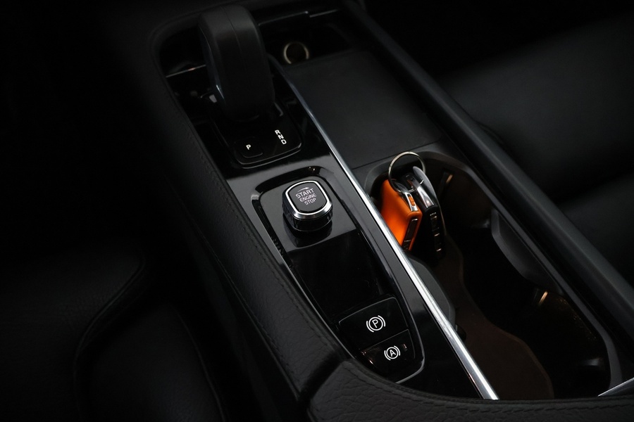 Volvo V90 Cross Country vaihtoauto