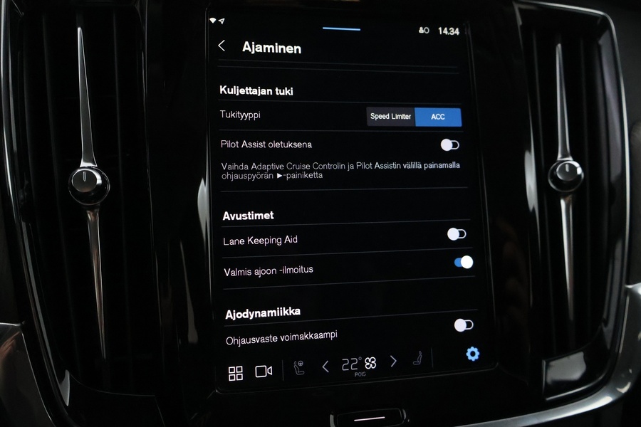 Volvo V90 Cross Country vaihtoauto