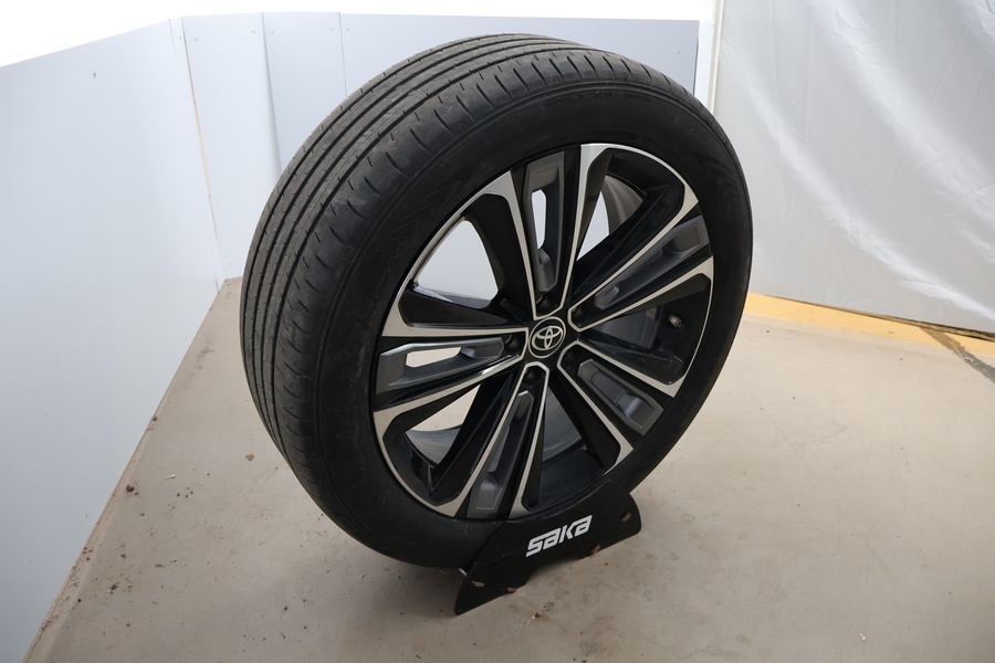 Toyota bZ4X vaihtoauto