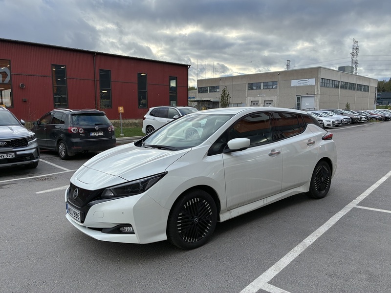 Nissan Leaf vaihtoauto