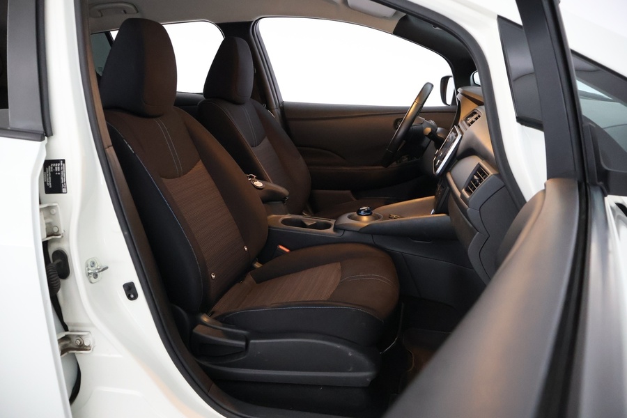 Nissan Leaf vaihtoauto