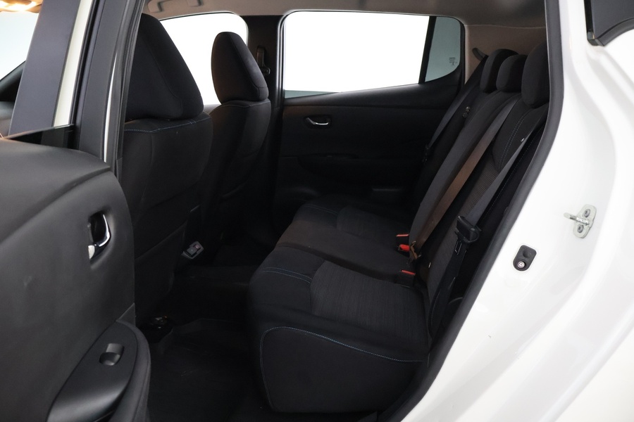 Nissan Leaf vaihtoauto