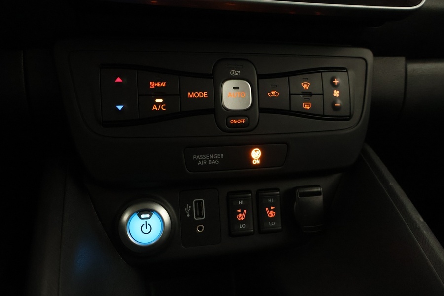 Nissan Leaf vaihtoauto