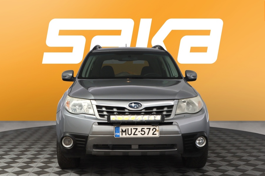Subaru Forester vaihtoauto