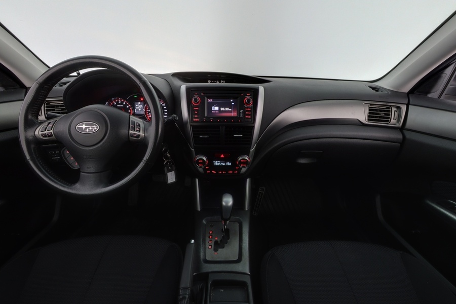 Subaru Forester vaihtoauto