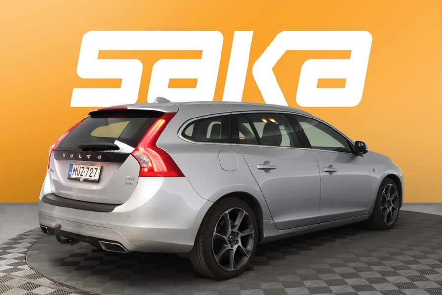 Volvo V60 vaihtoauto