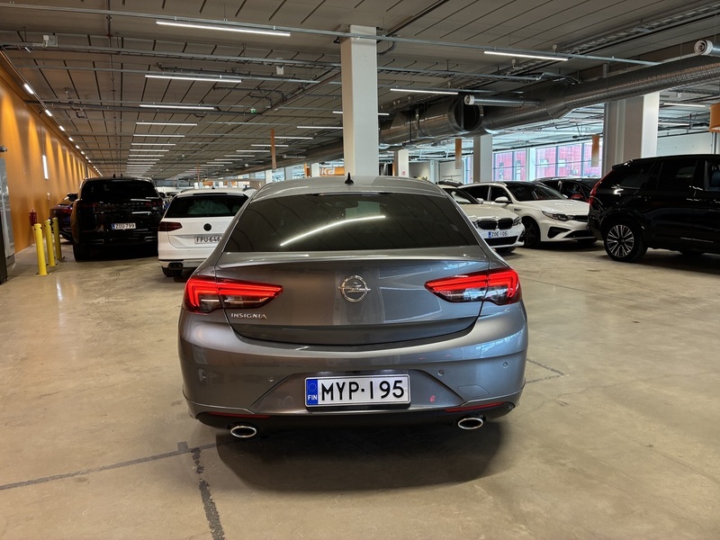 Opel Insignia vaihtoauto