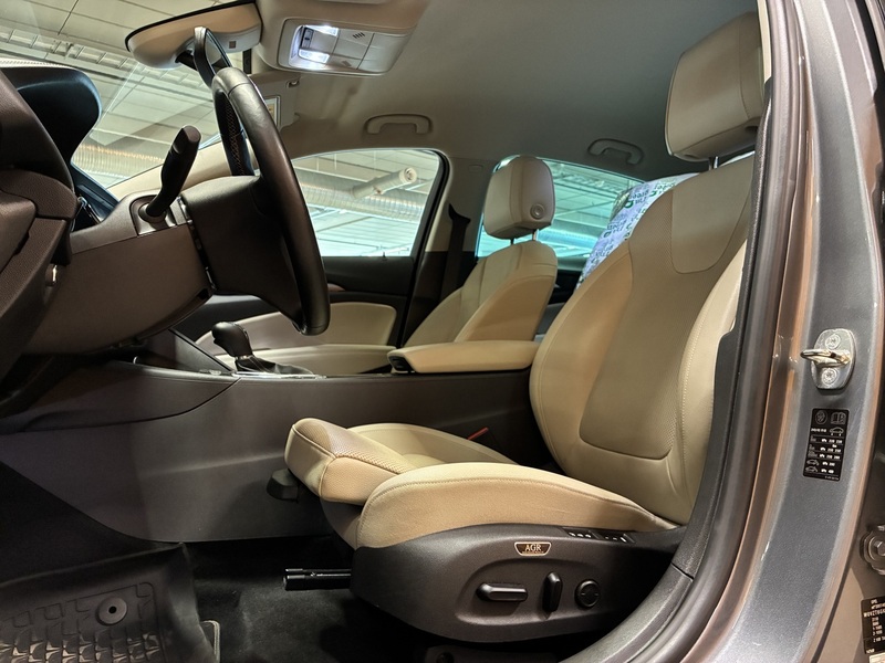 Opel Insignia vaihtoauto