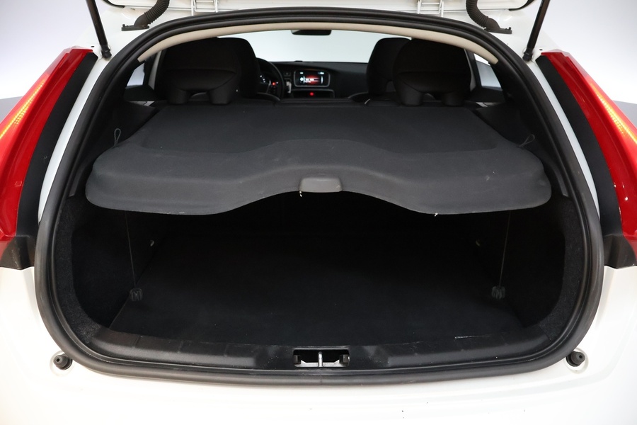 Volvo V40 Cross Country vaihtoauto