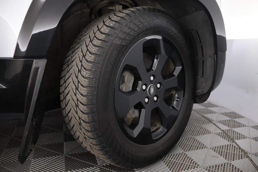 Land Rover Defender vaihtoauto