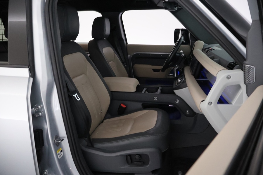 Land Rover Defender vaihtoauto