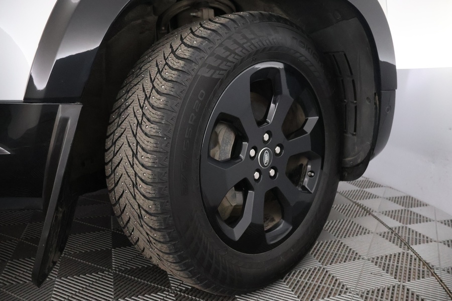 Land Rover Defender vaihtoauto