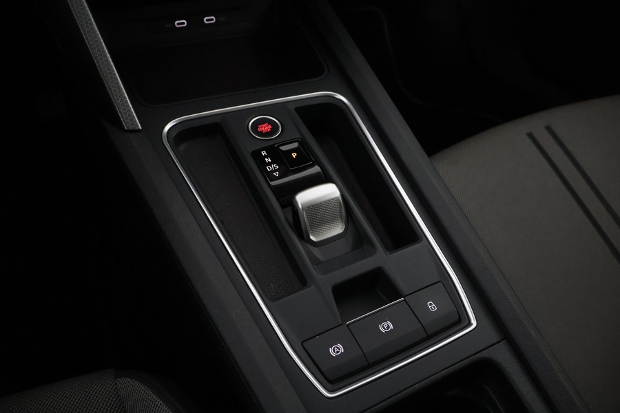 SEAT Leon Sportstourer vaihtoauto