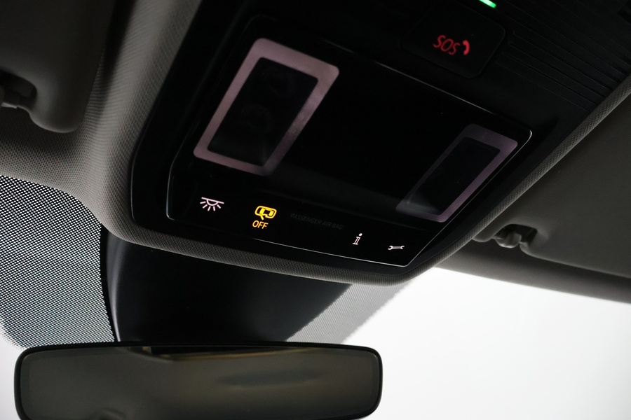 SEAT Leon Sportstourer vaihtoauto