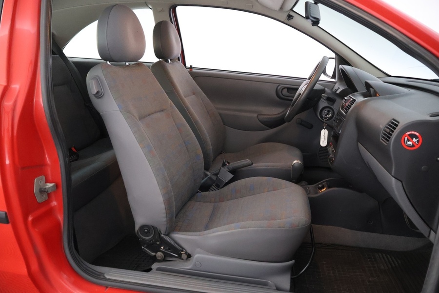 Opel Corsa vaihtoauto