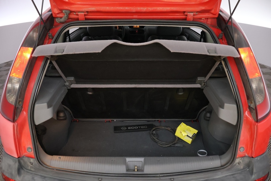 Opel Corsa vaihtoauto