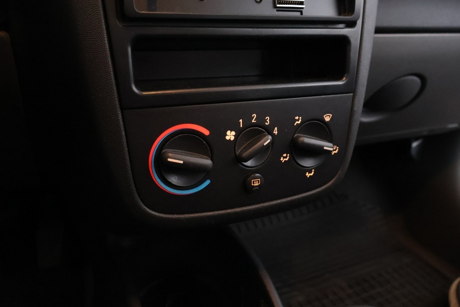 Opel Corsa vaihtoauto