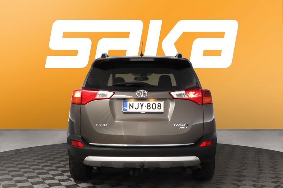 Toyota RAV4 vaihtoauto