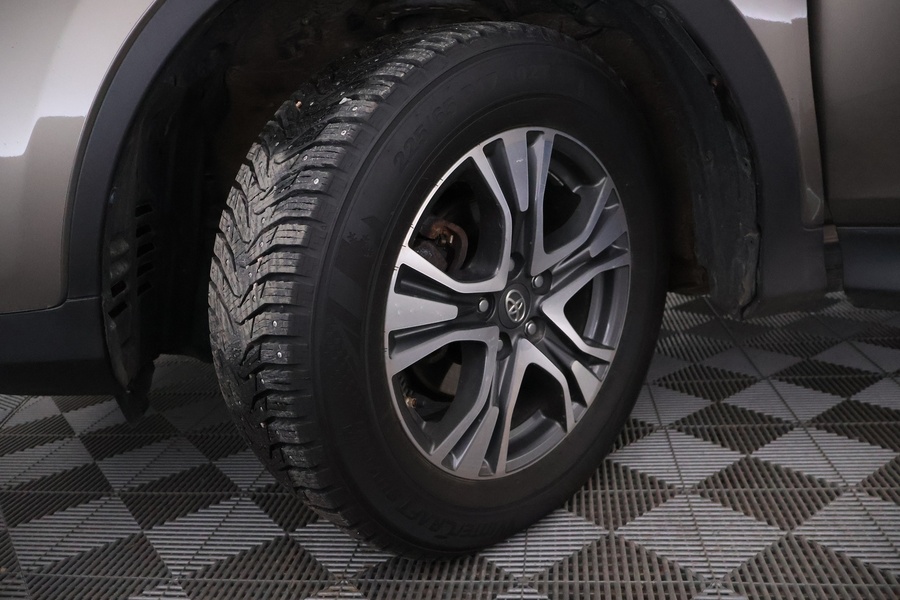 Toyota RAV4 vaihtoauto