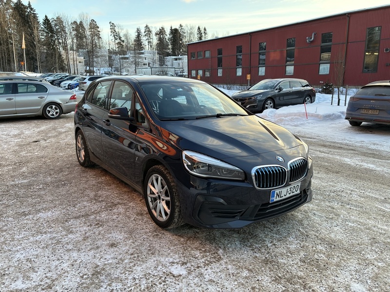 BMW 225 vaihtoauto
