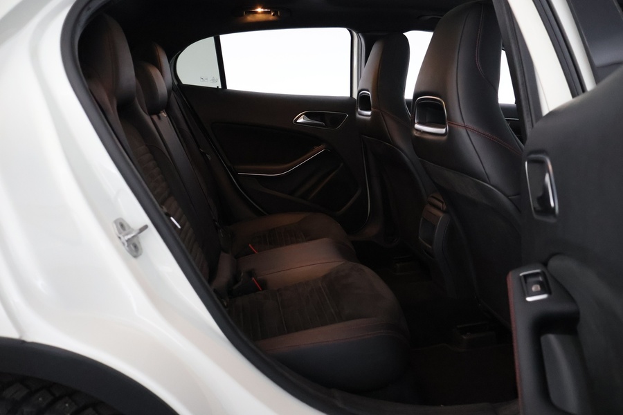 Mercedes-Benz GLA vaihtoauto