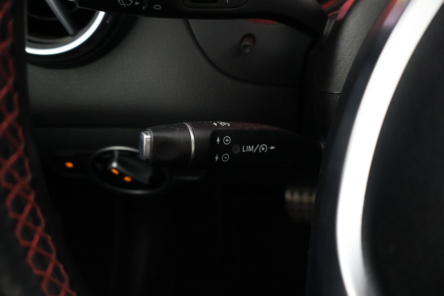 Mercedes-Benz GLA vaihtoauto