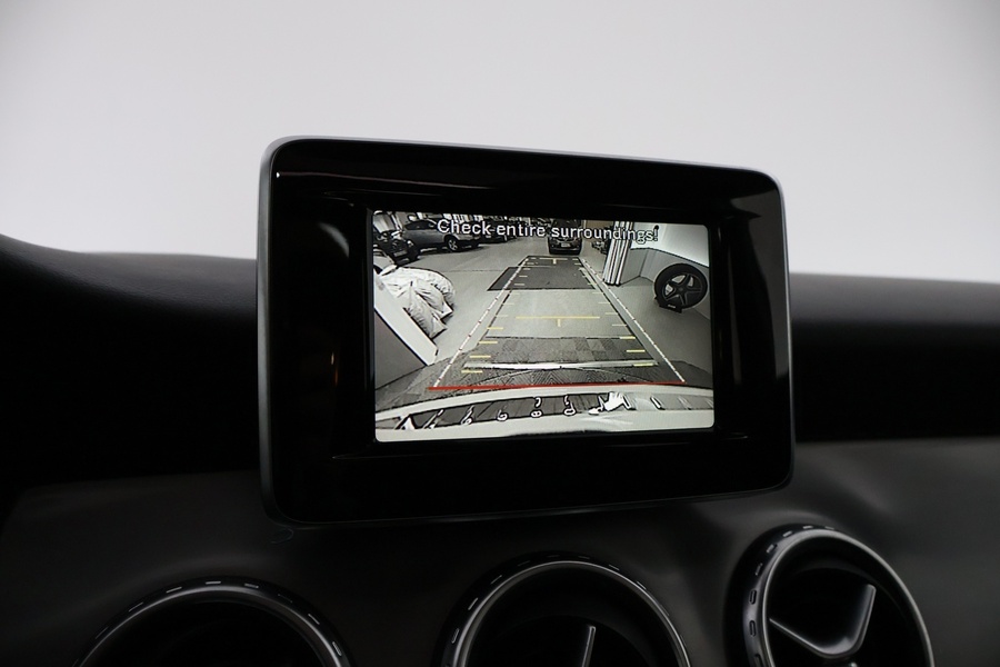 Mercedes-Benz GLA vaihtoauto