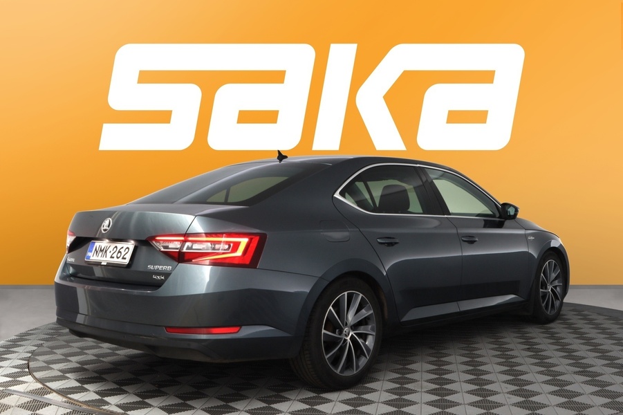 Skoda Superb vaihtoauto