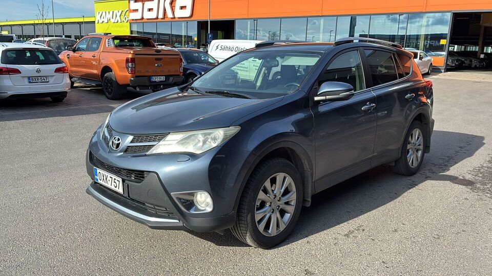 Toyota RAV4 vaihtoauto