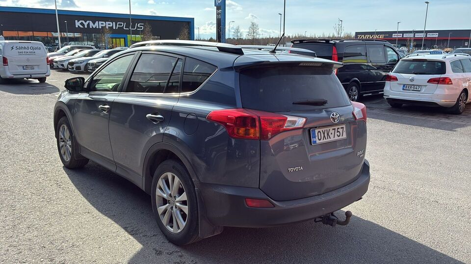 Toyota RAV4 vaihtoauto