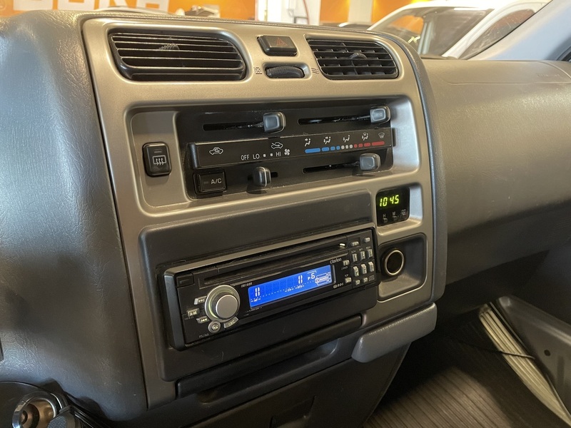 Toyota Hiace vaihtoauto