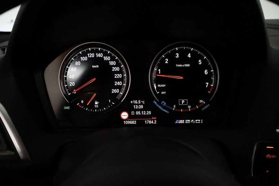 BMW M240i vaihtoauto