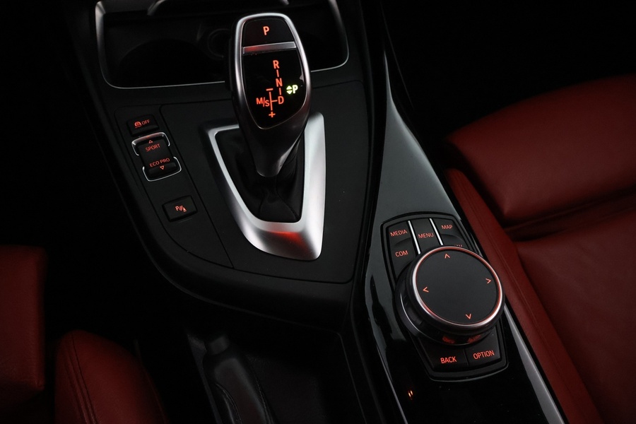 BMW M240i vaihtoauto