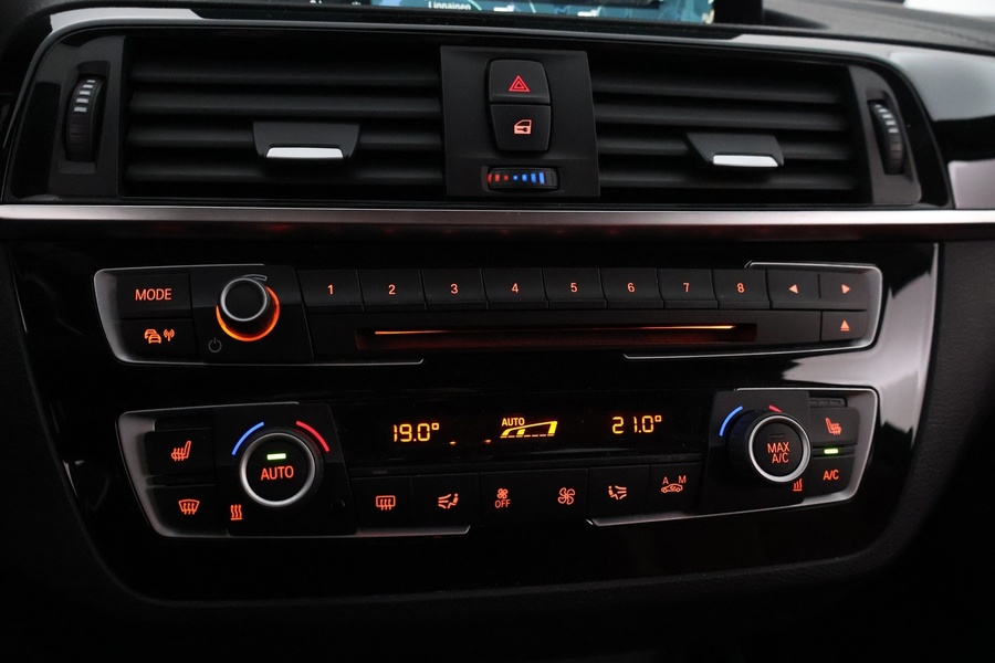 BMW M240i vaihtoauto