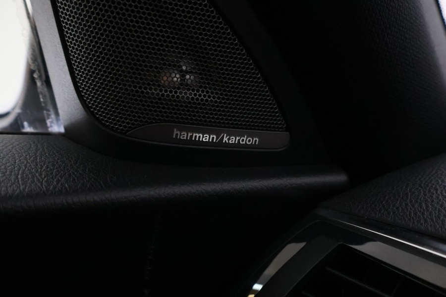 BMW M240i vaihtoauto