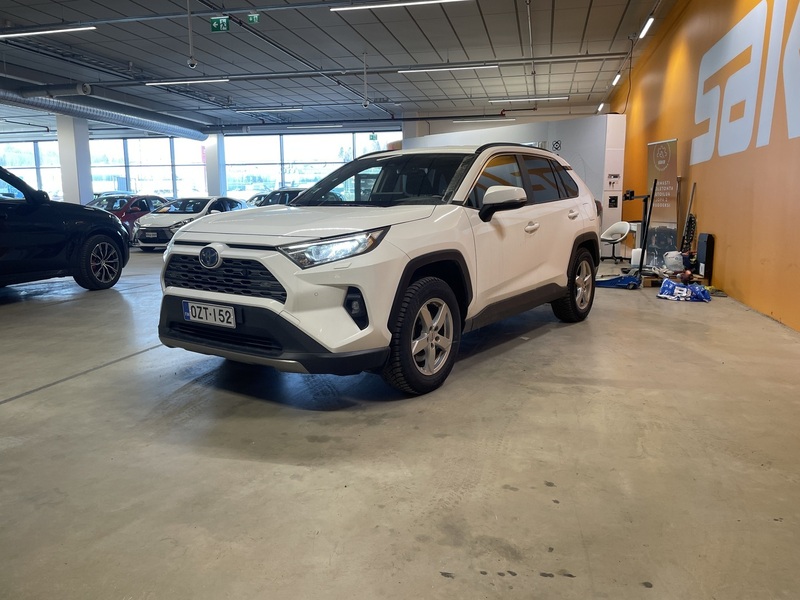 Toyota RAV4 vaihtoauto