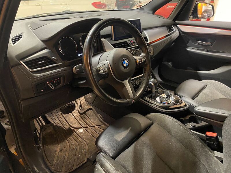 BMW 225 vaihtoauto